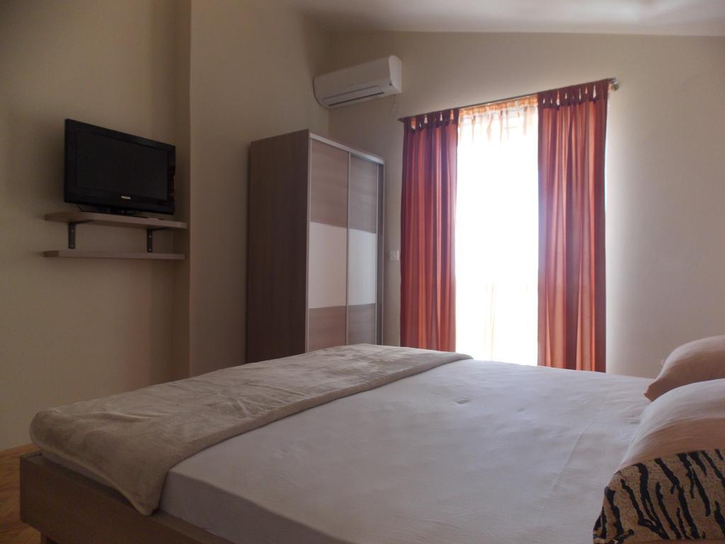 Apartmani Adriatic Ana Novalja Dış mekan fotoğraf