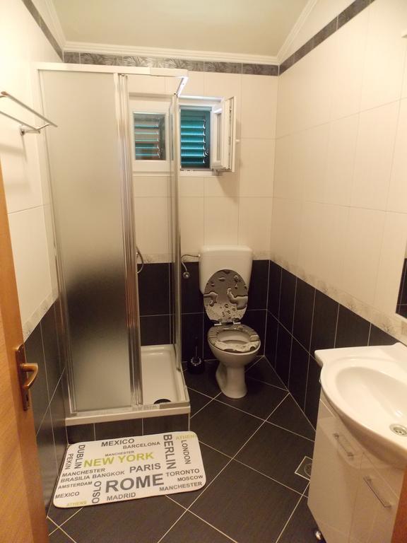 Apartmani Adriatic Ana Novalja Dış mekan fotoğraf
