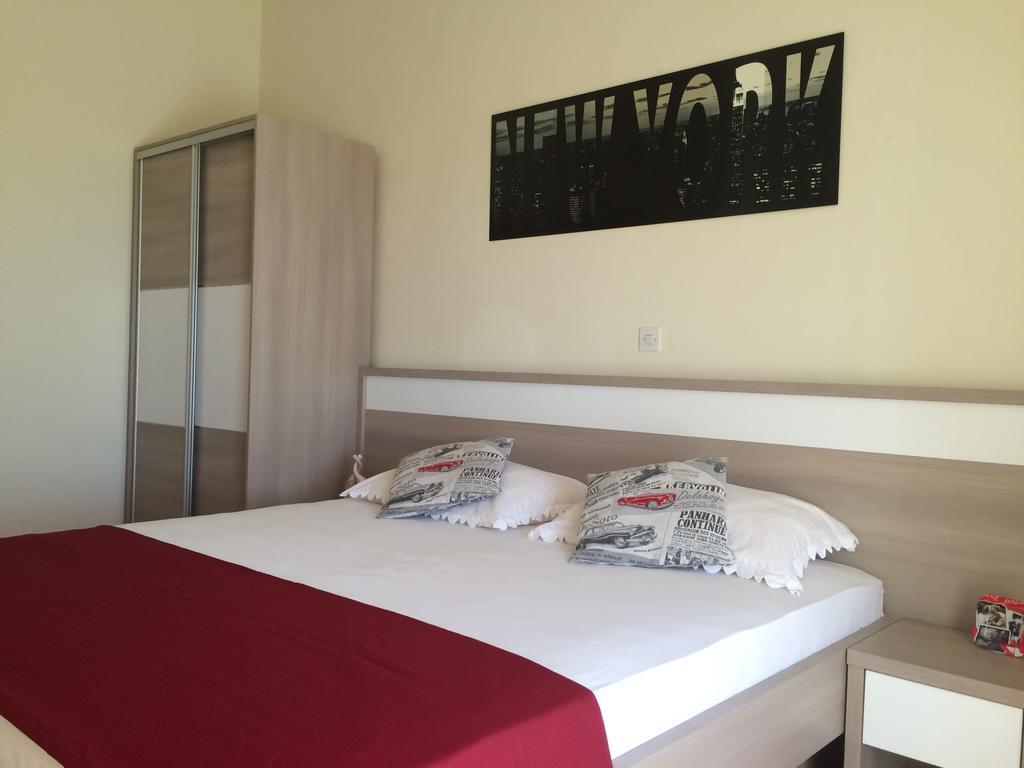 Apartmani Adriatic Ana Novalja Dış mekan fotoğraf