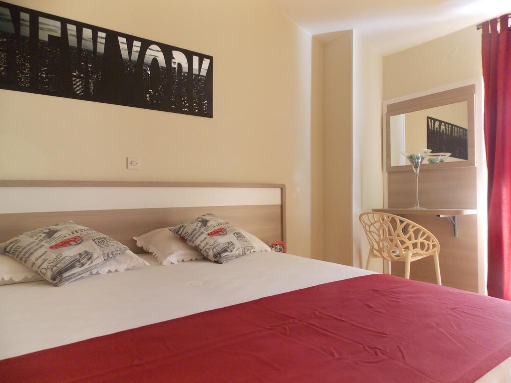 Apartmani Adriatic Ana Novalja Dış mekan fotoğraf