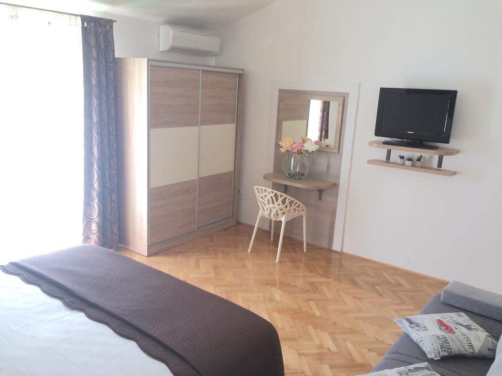 Apartmani Adriatic Ana Novalja Dış mekan fotoğraf