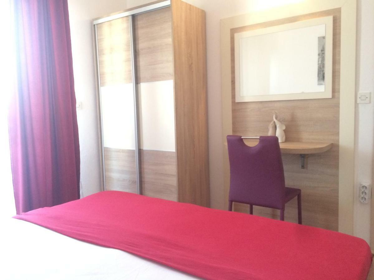 Apartmani Adriatic Ana Novalja Dış mekan fotoğraf